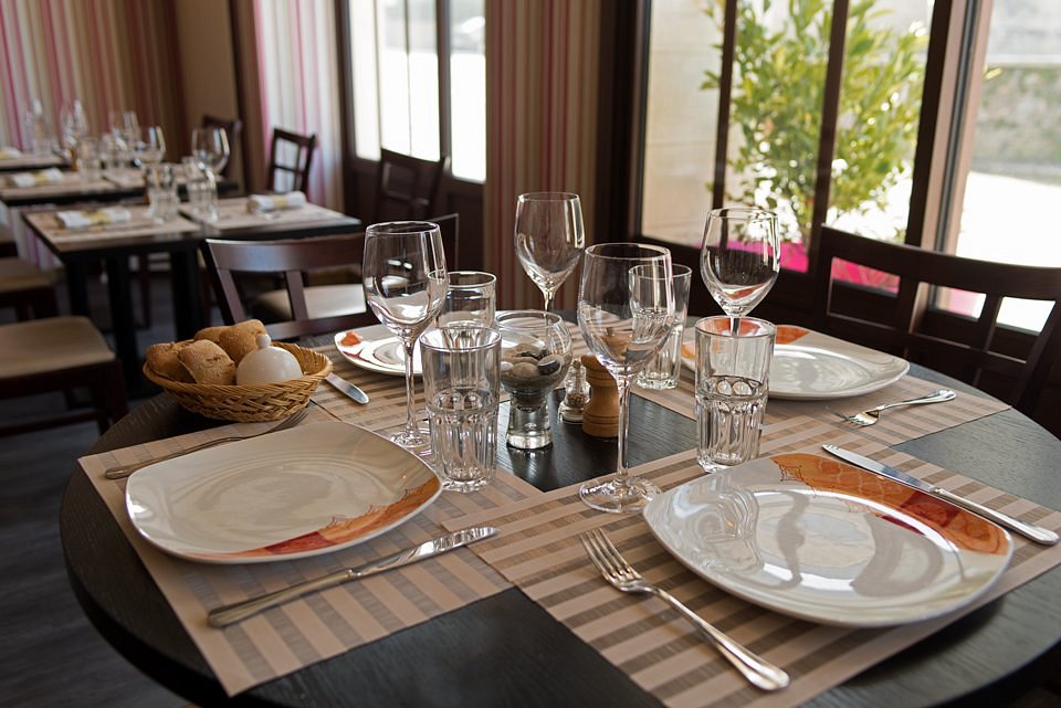 Menus et carte du Petit Kériquel